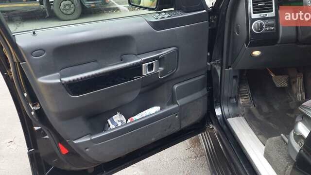 Черный Ленд Ровер Рендж Ровер, объемом двигателя 3.63 л и пробегом 320 тыс. км за 15000 $, фото 16 на Automoto.ua