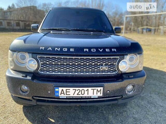 Черный Ленд Ровер Рендж Ровер, объемом двигателя 4.2 л и пробегом 400 тыс. км за 11000 $, фото 5 на Automoto.ua