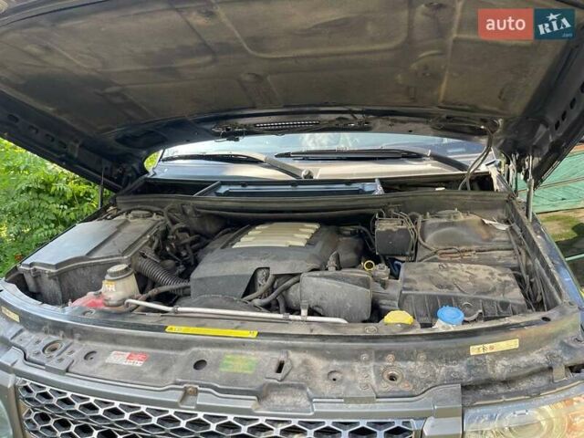 Чорний Ленд Ровер Рендж Ровер, об'ємом двигуна 4.39 л та пробігом 210 тис. км за 11500 $, фото 22 на Automoto.ua