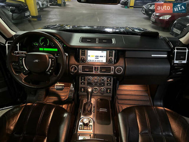 Чорний Ленд Ровер Рендж Ровер, об'ємом двигуна 4.2 л та пробігом 150 тис. км за 13700 $, фото 39 на Automoto.ua