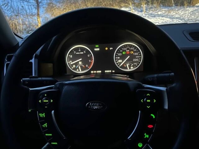 Чорний Ленд Ровер Рендж Ровер, об'ємом двигуна 5 л та пробігом 315 тис. км за 15000 $, фото 14 на Automoto.ua