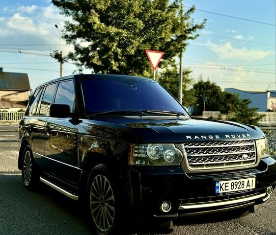 Черный Ленд Ровер Рендж Ровер, объемом двигателя 5 л и пробегом 165 тыс. км за 8500 $, фото 12 на Automoto.ua