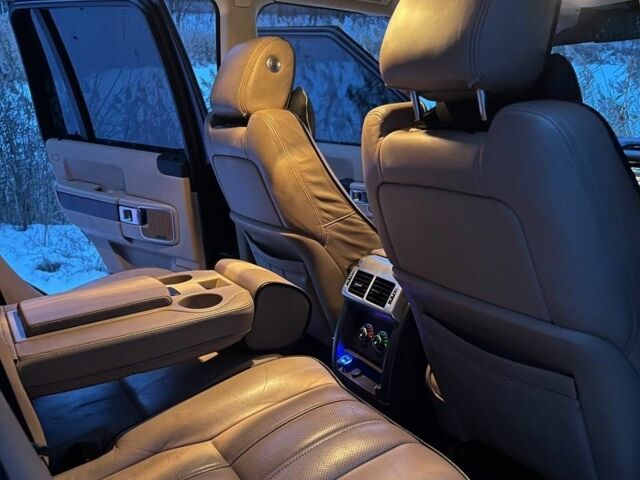 Чорний Ленд Ровер Рендж Ровер, об'ємом двигуна 5 л та пробігом 315 тис. км за 15000 $, фото 6 на Automoto.ua