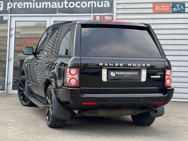 Чорний Ленд Ровер Рендж Ровер, об'ємом двигуна 5 л та пробігом 217 тис. км за 13900 $, фото 7 на Automoto.ua