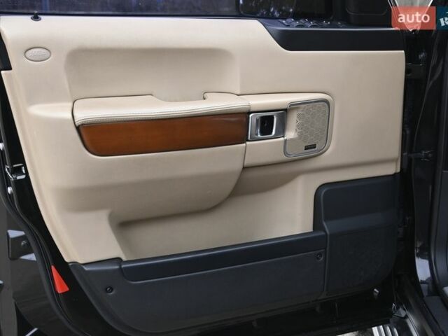 Черный Ленд Ровер Рендж Ровер, объемом двигателя 3.63 л и пробегом 142 тыс. км за 18800 $, фото 20 на Automoto.ua