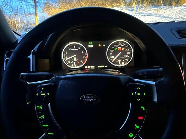 Черный Ленд Ровер Рендж Ровер, объемом двигателя 5 л и пробегом 315 тыс. км за 15000 $, фото 13 на Automoto.ua