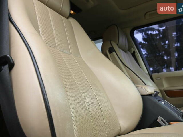 Чорний Ленд Ровер Рендж Ровер, об'ємом двигуна 3.63 л та пробігом 142 тис. км за 18800 $, фото 52 на Automoto.ua