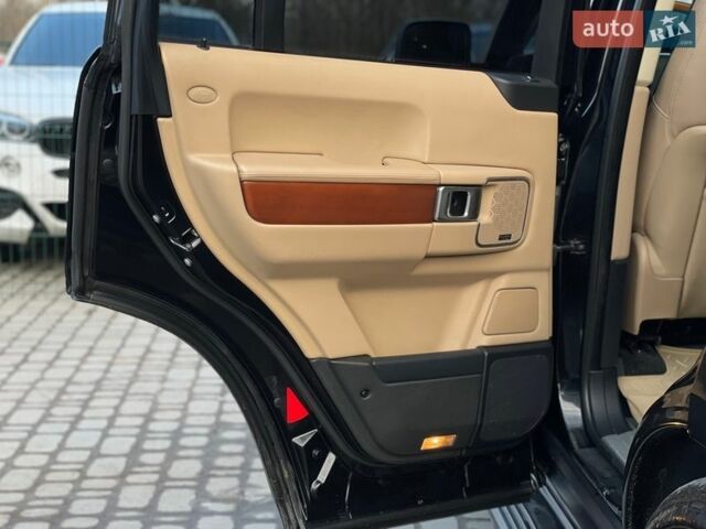 Чорний Ленд Ровер Рендж Ровер, об'ємом двигуна 3.6 л та пробігом 142 тис. км за 19655 $, фото 27 на Automoto.ua