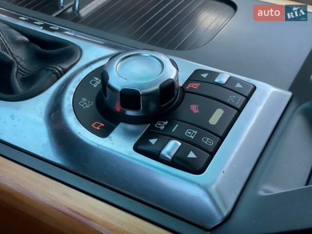 Чорний Ленд Ровер Рендж Ровер, об'ємом двигуна 3.6 л та пробігом 142 тис. км за 19655 $, фото 57 на Automoto.ua