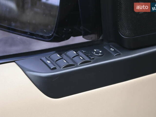 Чорний Ленд Ровер Рендж Ровер, об'ємом двигуна 3.63 л та пробігом 142 тис. км за 18800 $, фото 23 на Automoto.ua