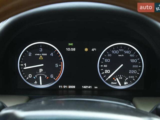 Чорний Ленд Ровер Рендж Ровер, об'ємом двигуна 3.63 л та пробігом 142 тис. км за 18800 $, фото 30 на Automoto.ua