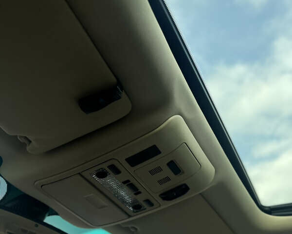 Черный Ленд Ровер Рендж Ровер, объемом двигателя 5 л и пробегом 167 тыс. км за 17400 $, фото 17 на Automoto.ua