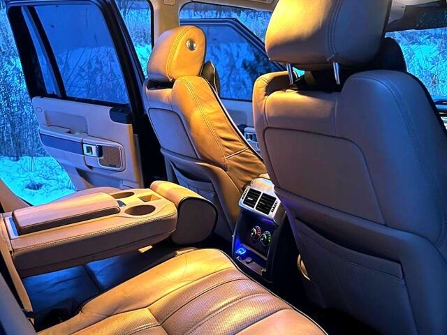 Черный Ленд Ровер Рендж Ровер, объемом двигателя 5 л и пробегом 315 тыс. км за 15000 $, фото 7 на Automoto.ua