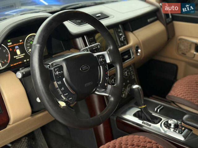 Черный Ленд Ровер Рендж Ровер, объемом двигателя 5 л и пробегом 189 тыс. км за 13300 $, фото 7 на Automoto.ua
