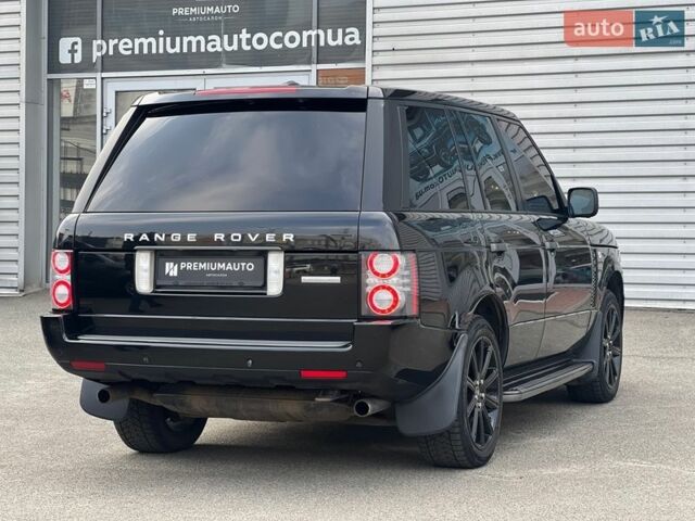 Чорний Ленд Ровер Рендж Ровер, об'ємом двигуна 5 л та пробігом 217 тис. км за 13900 $, фото 11 на Automoto.ua