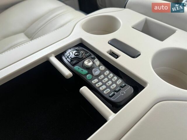 Чорний Ленд Ровер Рендж Ровер, об'ємом двигуна 5 л та пробігом 217 тис. км за 13900 $, фото 33 на Automoto.ua