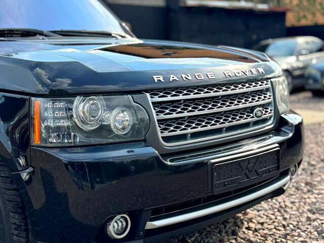 Чорний Ленд Ровер Рендж Ровер, об'ємом двигуна 5 л та пробігом 186 тис. км за 12500 $, фото 2 на Automoto.ua