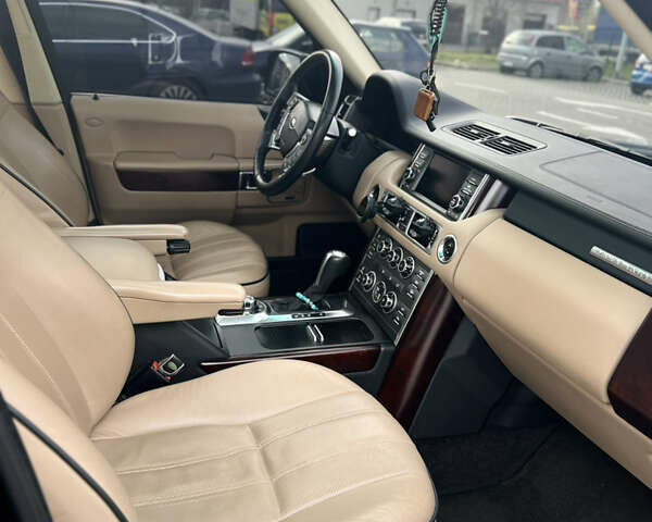 Черный Ленд Ровер Рендж Ровер, объемом двигателя 5 л и пробегом 167 тыс. км за 17400 $, фото 10 на Automoto.ua