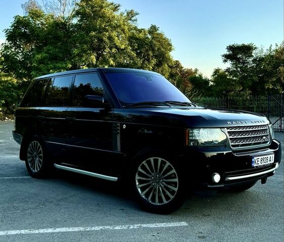 Черный Ленд Ровер Рендж Ровер, объемом двигателя 5 л и пробегом 165 тыс. км за 8500 $, фото 9 на Automoto.ua