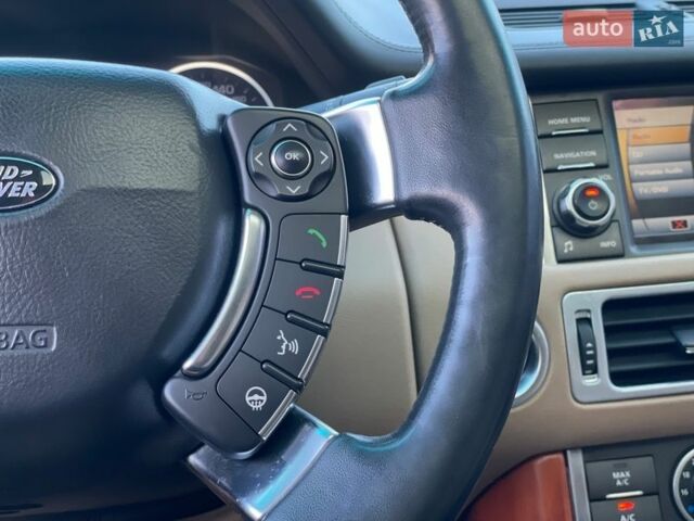 Чорний Ленд Ровер Рендж Ровер, об'ємом двигуна 3.6 л та пробігом 142 тис. км за 19655 $, фото 52 на Automoto.ua