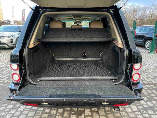 Чорний Ленд Ровер Рендж Ровер, об'ємом двигуна 3.6 л та пробігом 142 тис. км за 19655 $, фото 13 на Automoto.ua