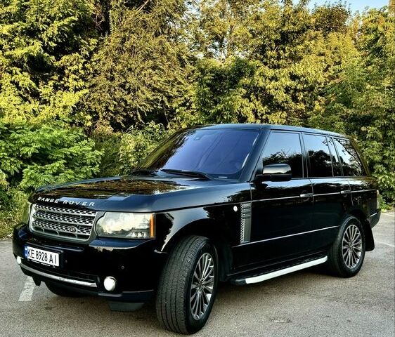 Черный Ленд Ровер Рендж Ровер, объемом двигателя 5 л и пробегом 165 тыс. км за 8500 $, фото 10 на Automoto.ua