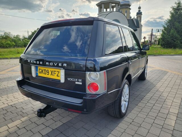 Чорний Ленд Ровер Рендж Ровер, об'ємом двигуна 0 л та пробігом 179 тис. км за 5786 $, фото 11 на Automoto.ua