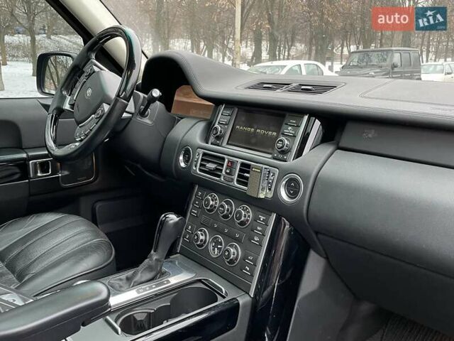 Черный Ленд Ровер Рендж Ровер, объемом двигателя 5 л и пробегом 150 тыс. км за 19800 $, фото 8 на Automoto.ua