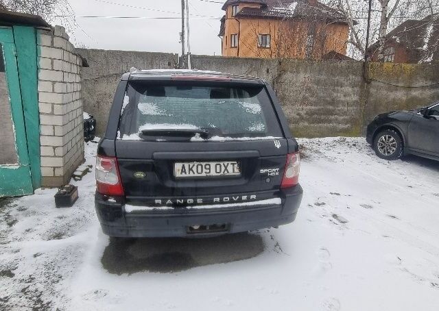 Черный Ленд Ровер Рендж Ровер, объемом двигателя 2 л и пробегом 250 тыс. км за 2900 $, фото 6 на Automoto.ua