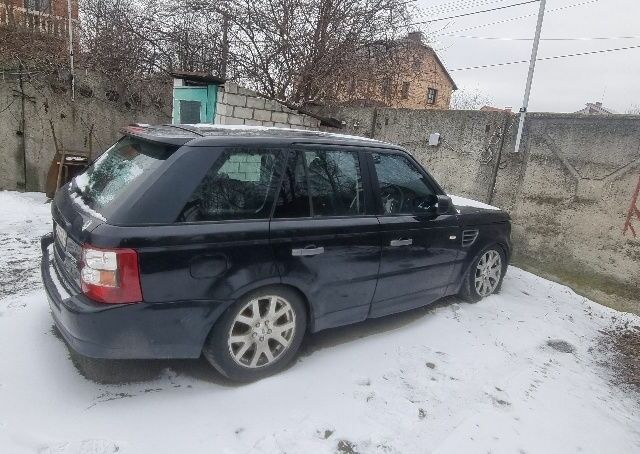 Черный Ленд Ровер Рендж Ровер, объемом двигателя 2 л и пробегом 250 тыс. км за 2900 $, фото 7 на Automoto.ua