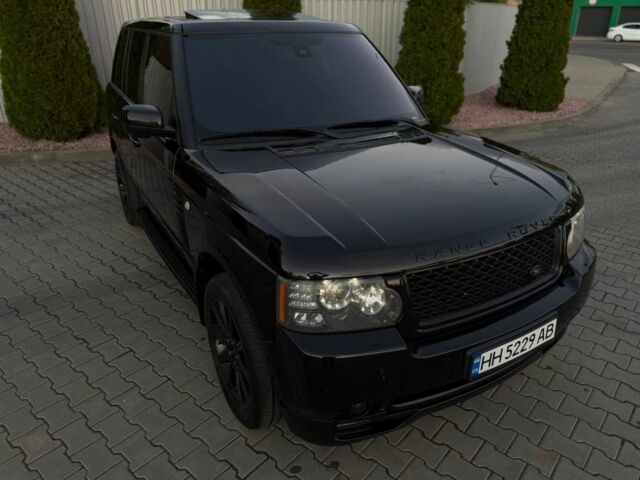 Черный Ленд Ровер Рендж Ровер, объемом двигателя 5 л и пробегом 189 тыс. км за 15000 $, фото 5 на Automoto.ua