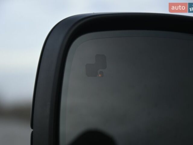 Черный Ленд Ровер Рендж Ровер, объемом двигателя 3.63 л и пробегом 142 тыс. км за 18800 $, фото 18 на Automoto.ua