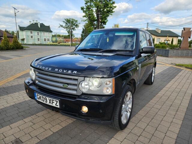 Чорний Ленд Ровер Рендж Ровер, об'ємом двигуна 0 л та пробігом 179 тис. км за 5786 $, фото 5 на Automoto.ua