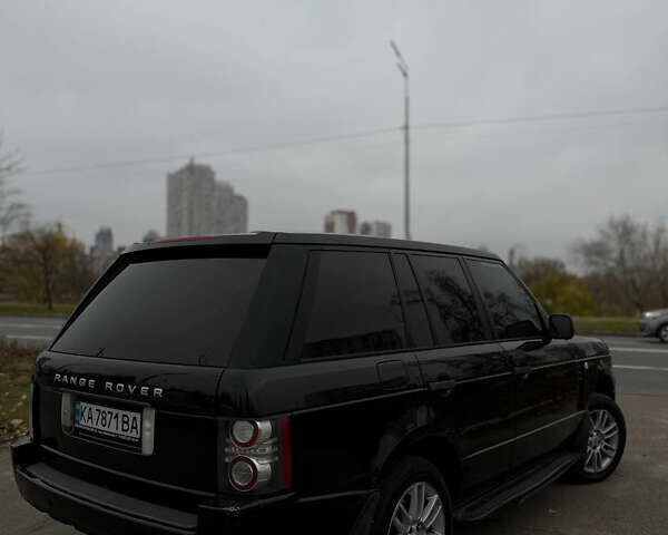 Черный Ленд Ровер Рендж Ровер, объемом двигателя 5 л и пробегом 300 тыс. км за 12600 $, фото 4 на Automoto.ua