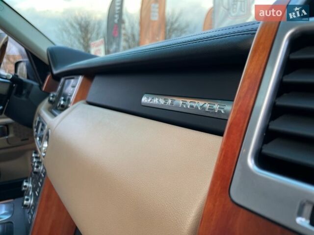 Чорний Ленд Ровер Рендж Ровер, об'ємом двигуна 3.6 л та пробігом 142 тис. км за 19655 $, фото 41 на Automoto.ua