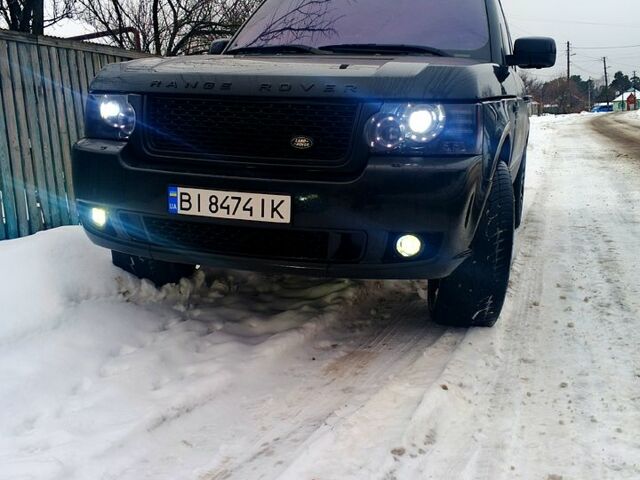 Черный Ленд Ровер Рендж Ровер, объемом двигателя 5 л и пробегом 244 тыс. км за 16000 $, фото 1 на Automoto.ua