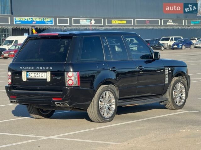 Чорний Ленд Ровер Рендж Ровер, об'ємом двигуна 5 л та пробігом 157 тис. км за 17999 $, фото 1 на Automoto.ua