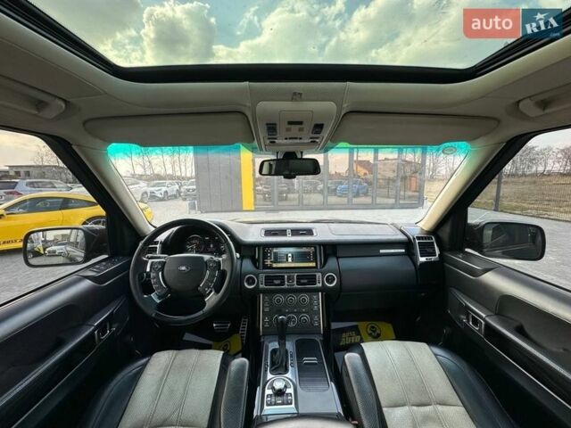 Чорний Ленд Ровер Рендж Ровер, об'ємом двигуна 5 л та пробігом 179 тис. км за 15800 $, фото 8 на Automoto.ua