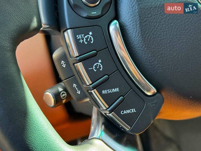 Чорний Ленд Ровер Рендж Ровер, об'ємом двигуна 5 л та пробігом 280 тис. км за 15490 $, фото 16 на Automoto.ua