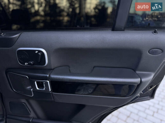 Ленд Ровер Рендж Ровер 2010 у Івано-Франківську на Automoto.ua Чорний Ленд Ровер Рендж Ровер, об'ємом двигуна 5 л та пробігом 250 тис. км за 12950 $, фото 29 на Automoto.ua