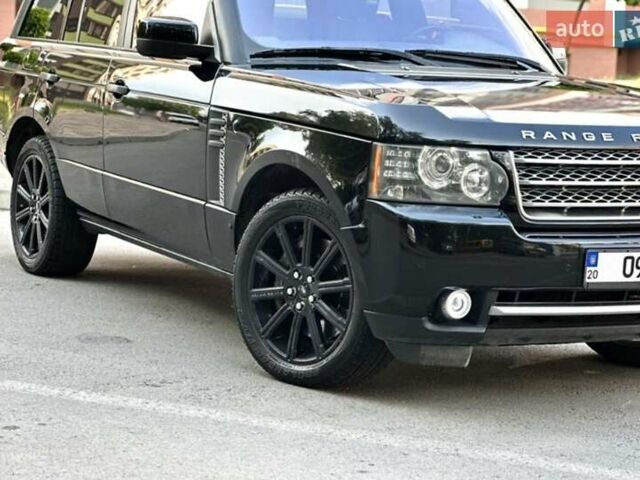 Чорний Ленд Ровер Рендж Ровер, об'ємом двигуна 5 л та пробігом 195 тис. км за 21000 $, фото 2 на Automoto.ua