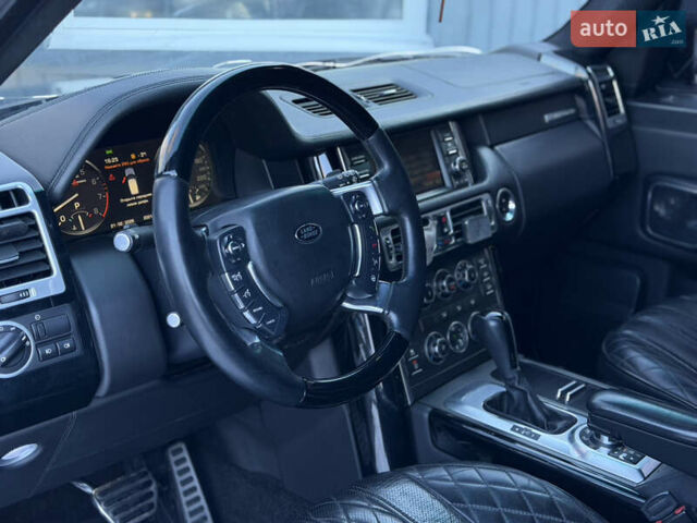 Чорний Ленд Ровер Рендж Ровер, об'ємом двигуна 5 л та пробігом 190 тис. км за 13999 $, фото 14 на Automoto.ua