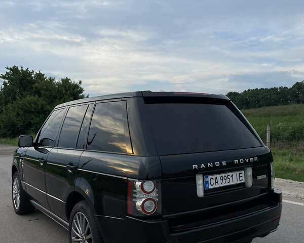 Чорний Ленд Ровер Рендж Ровер, об'ємом двигуна 5 л та пробігом 322 тис. км за 18000 $, фото 5 на Automoto.ua