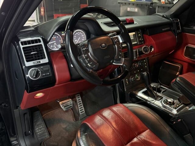 Черный Ленд Ровер Рендж Ровер, объемом двигателя 3.6 л и пробегом 330 тыс. км за 21500 $, фото 9 на Automoto.ua