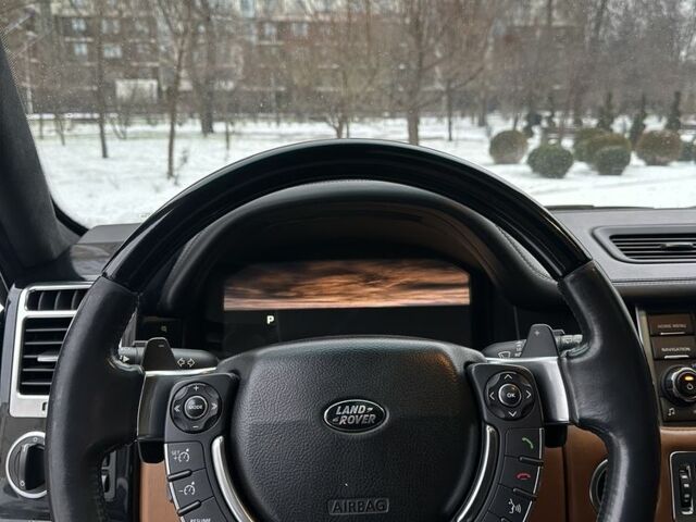 Чорний Ленд Ровер Рендж Ровер, об'ємом двигуна 5 л та пробігом 220 тис. км за 15000 $, фото 16 на Automoto.ua