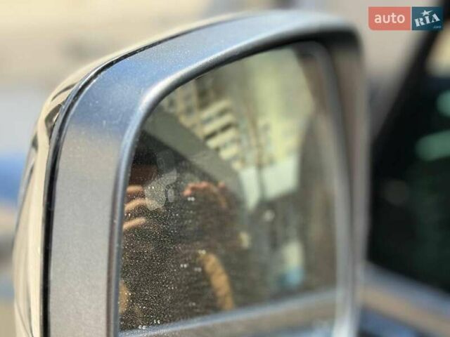 Чорний Ленд Ровер Рендж Ровер, об'ємом двигуна 3.6 л та пробігом 280 тис. км за 18290 $, фото 9 на Automoto.ua