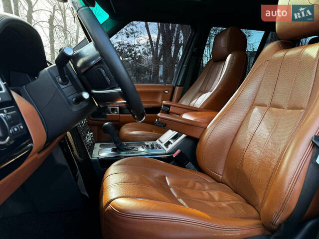 Чорний Ленд Ровер Рендж Ровер, об'ємом двигуна 5 л та пробігом 280 тис. км за 15490 $, фото 21 на Automoto.ua