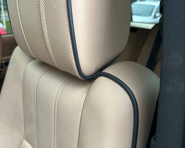 Черный Ленд Ровер Рендж Ровер, объемом двигателя 5 л и пробегом 168 тыс. км за 15900 $, фото 41 на Automoto.ua