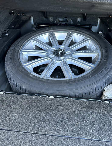 Чорний Ленд Ровер Рендж Ровер, об'ємом двигуна 5 л та пробігом 187 тис. км за 14900 $, фото 6 на Automoto.ua