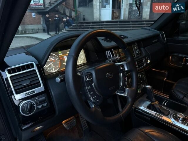 Черный Ленд Ровер Рендж Ровер, объемом двигателя 5 л и пробегом 215 тыс. км за 12999 $, фото 19 на Automoto.ua